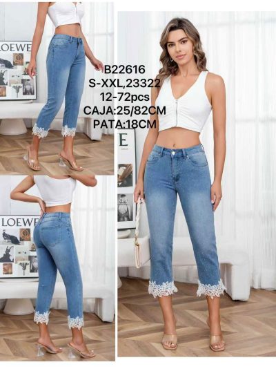 Jeans pirata strass con encaje 2