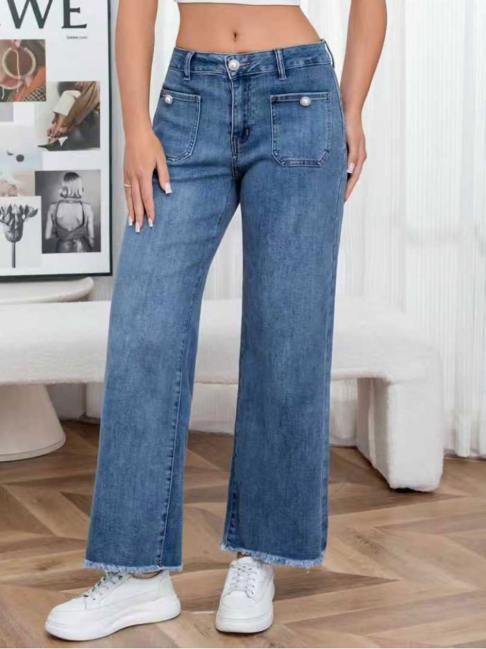 Jeans wide-leg con botones de perlas