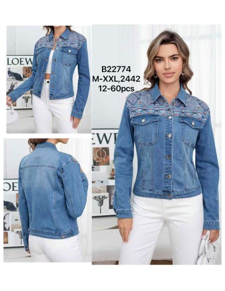 Chaqueta denim bordada boho
