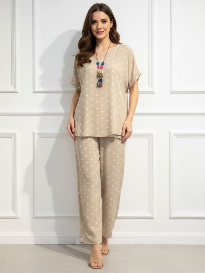 Co-ord polka dot blouse with necklace & trousers