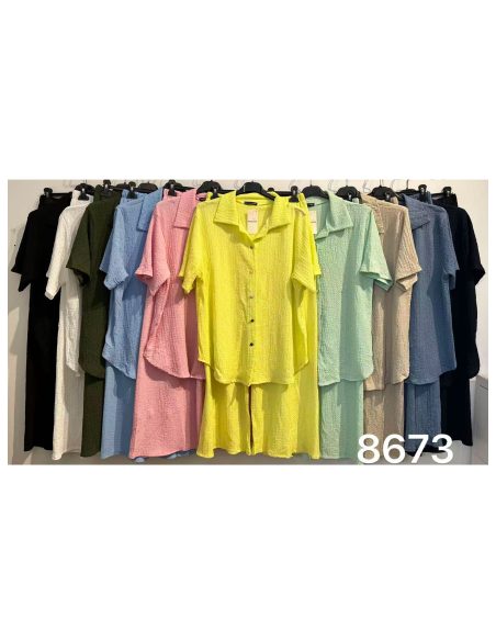 Conjunto camisa textura y pantalón