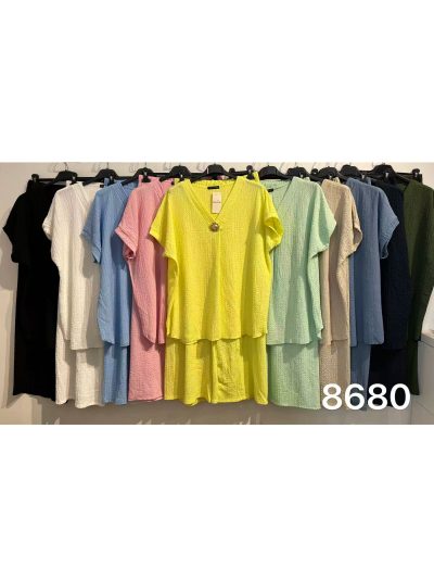 Conjunto blusa textura botón joya y pantalón 2