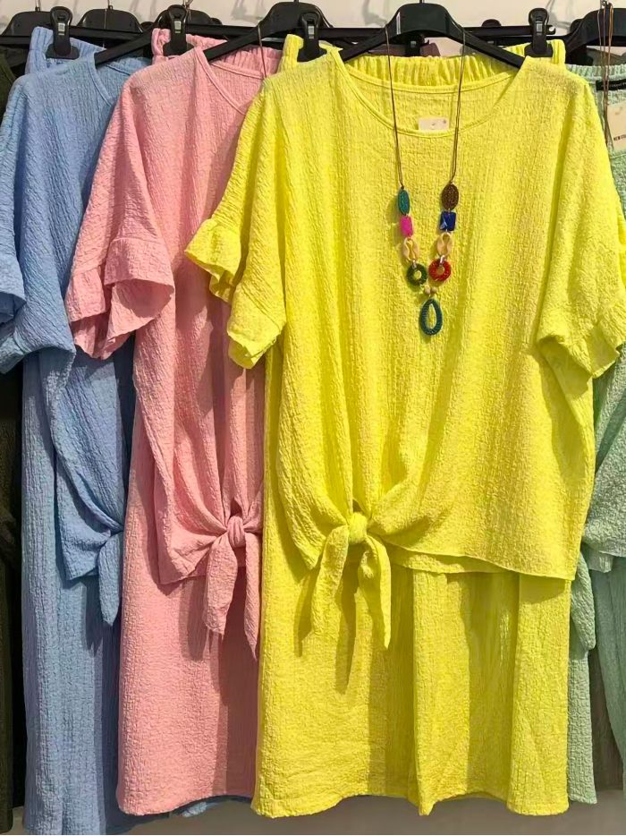 Conjunto blusa textura nudos y pantalón