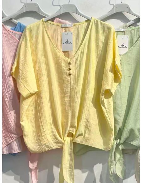 Kurzärmelige, geknotete Bluse