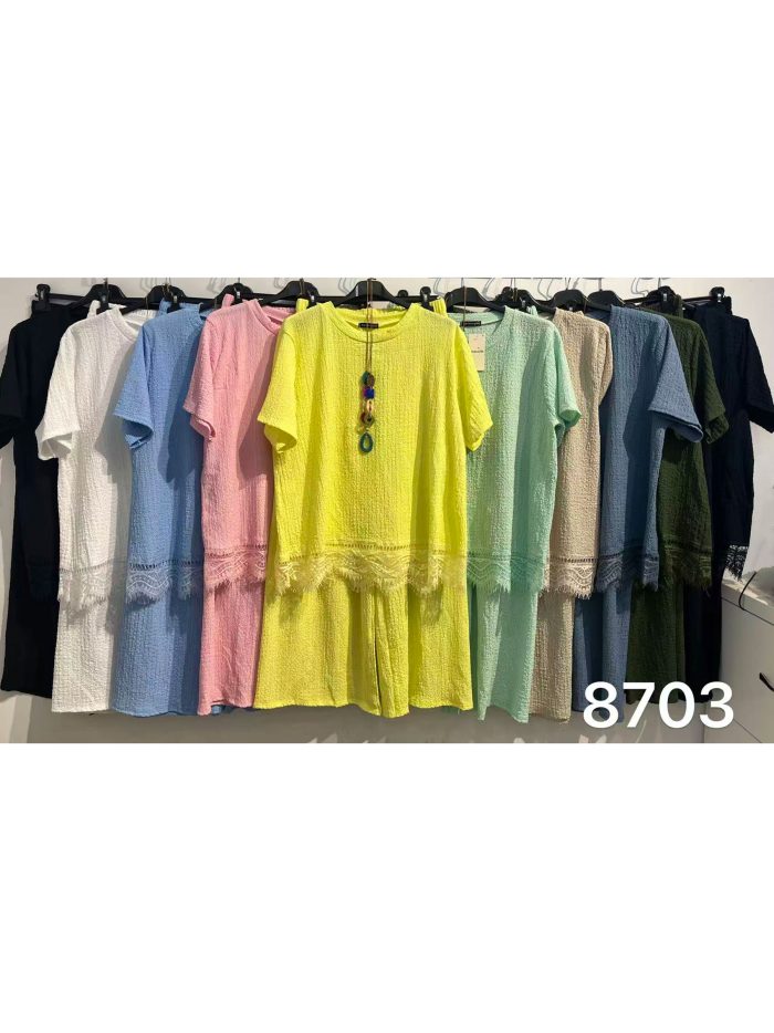 Conjunto blusa textura con encaje y pantalón