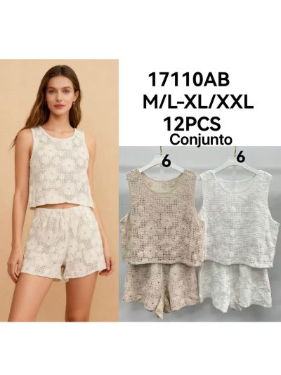 Conjunto de top corto de crochet floral y short 2
