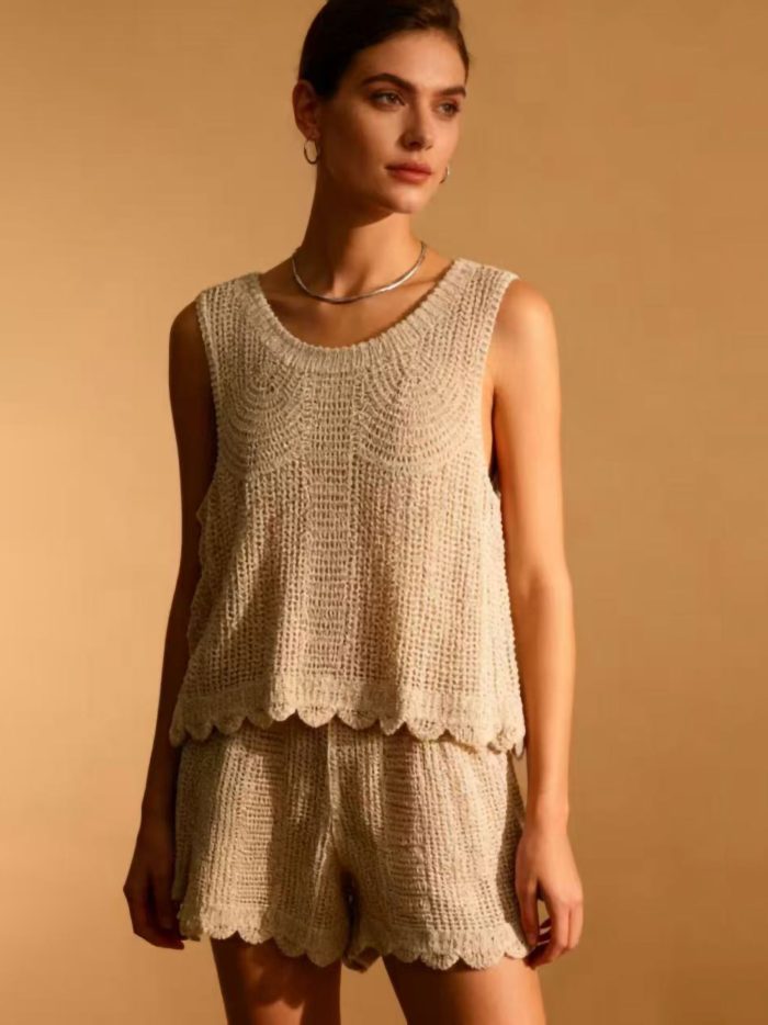 Conjunto de top e shorts de crochê