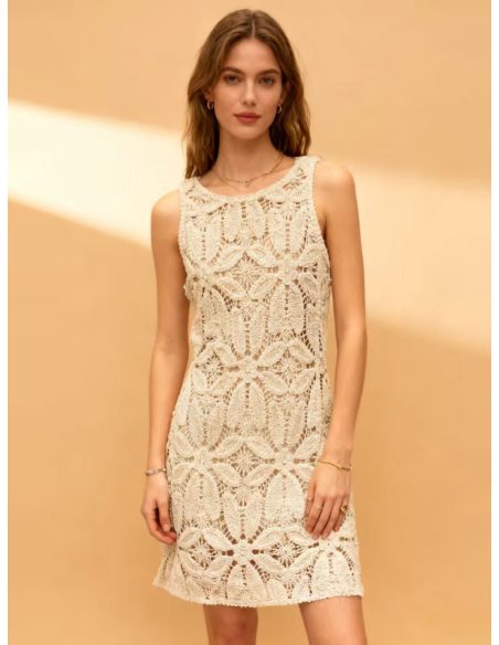 Vestido corto de crochet calado
