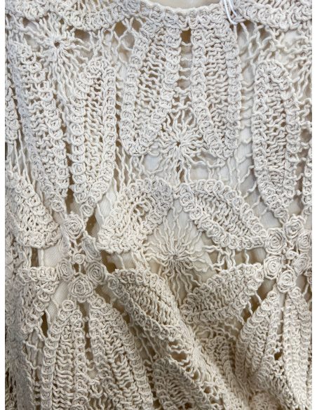 Vestido corto de crochet calado