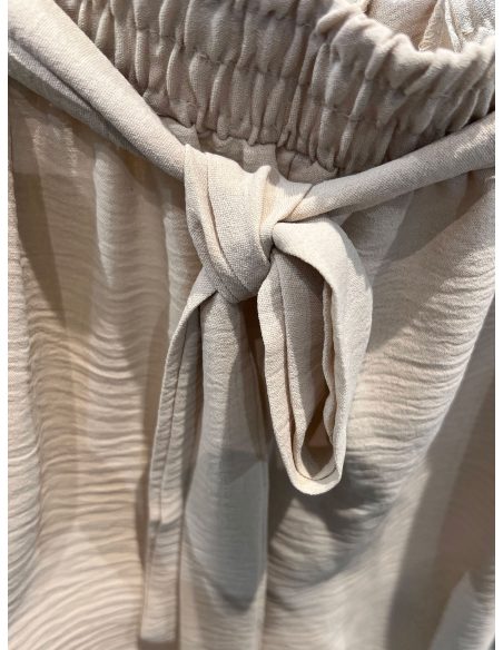 Pantaloncini fluidi con laccetto e tasche