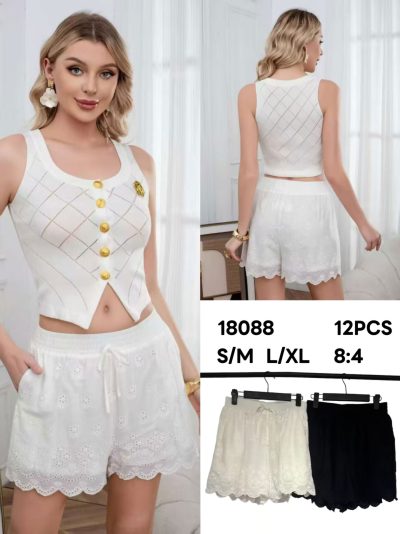 Short brodé ajouré à ourlet festonné 2