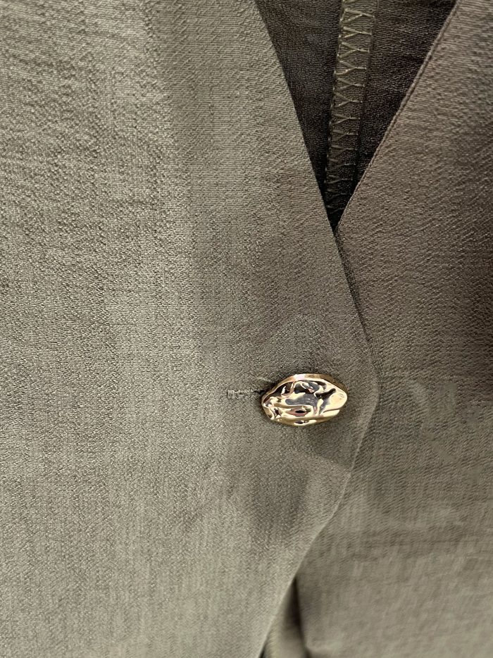 Conjunto de chaleco fluido y bermuda 