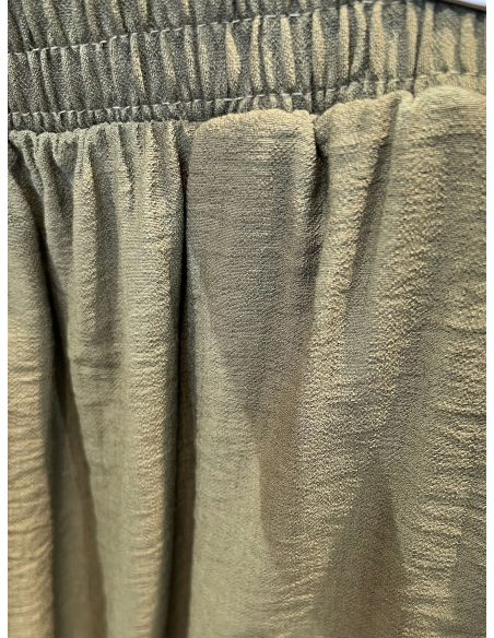 Flowy drawstring bermuda shorts