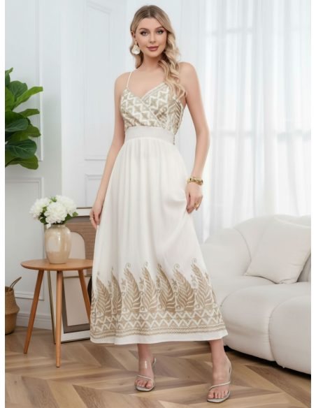 Vestido largo cruzado con bordado étnico