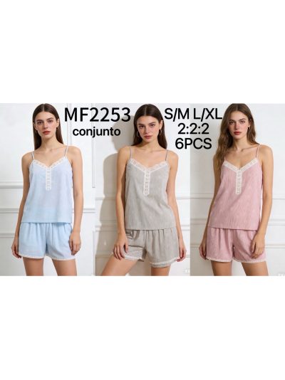 Conjunto de top lencero rayas puntillas y short 2