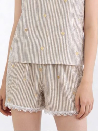 Heart embroidery striped shorts