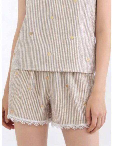 Pantaloncini a righe con cuori ricamati
