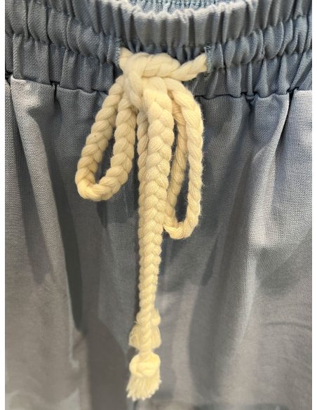 Short liso con cordón marinero