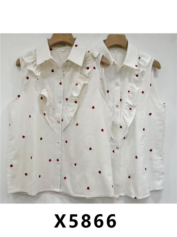 Camicetta senza maniche con cuori ricamati