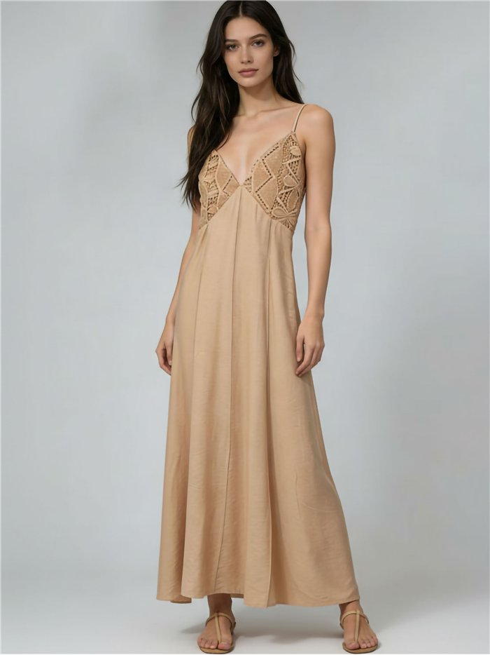 Vestido largo de crochet con lentejuelas