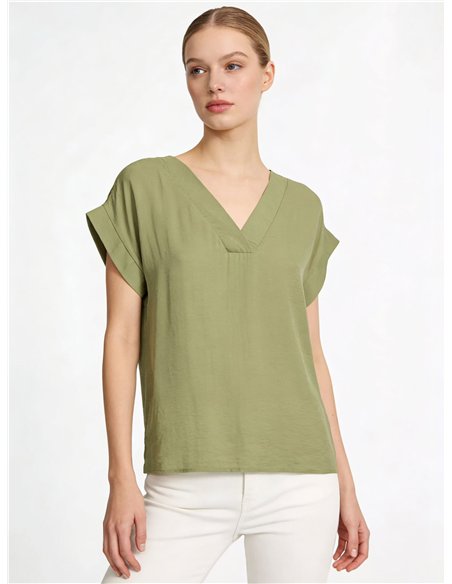 Bluse in Seidenoptik mit V-Ausschnitt