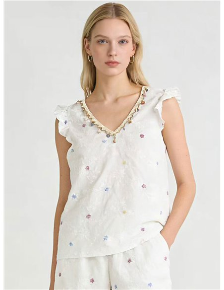 Blusa bordada flores con volante