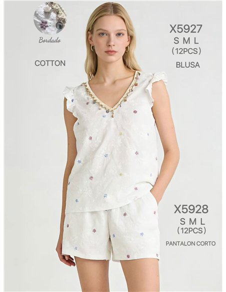 Blusa bordada flores con volante