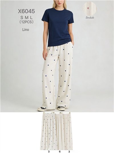 Pantalón recto con corazones bordados 2