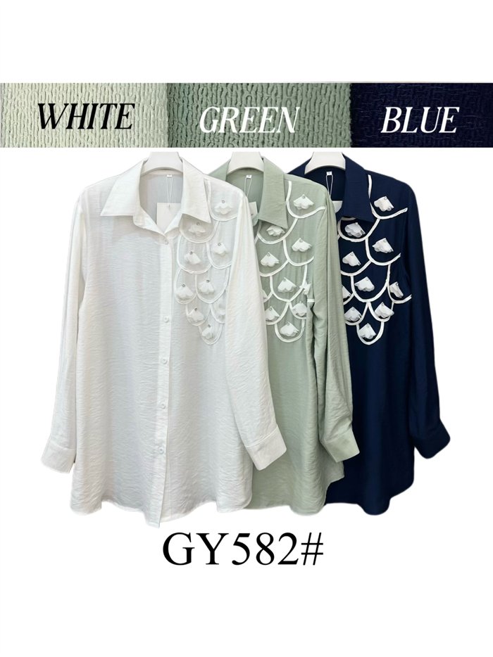 Chemise brodée avec motif en relief