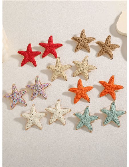 Pendientes estrella de rafia con borde dorado