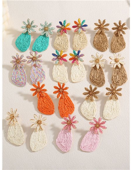 Pendientes lágrima maxi de rafia con flor