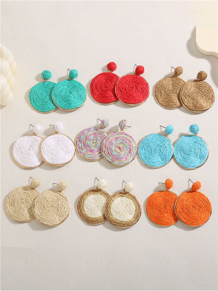 Boucles d'oreilles rondes en raphia