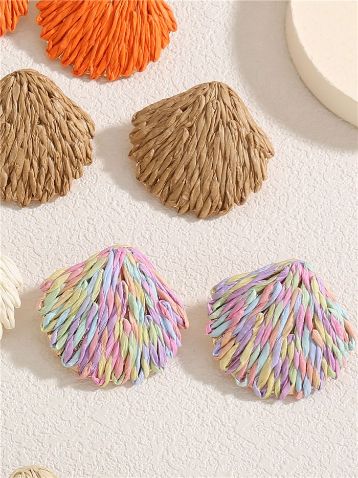 Pendientes concha de rafia