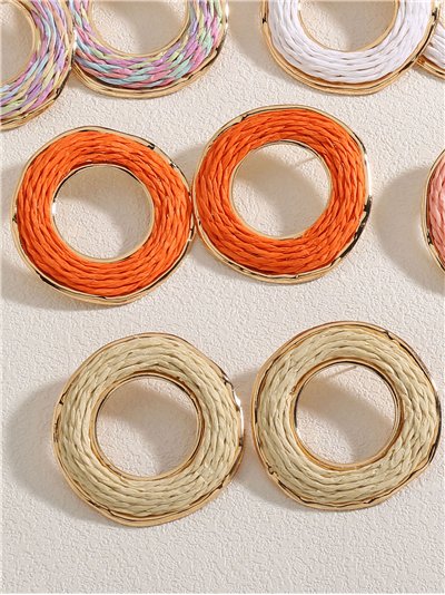 Boucles d'oreilles créoles rondes en raphia avec bordure dorée 2