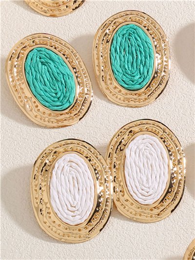 Orecchini ovali con montatura dorata 2