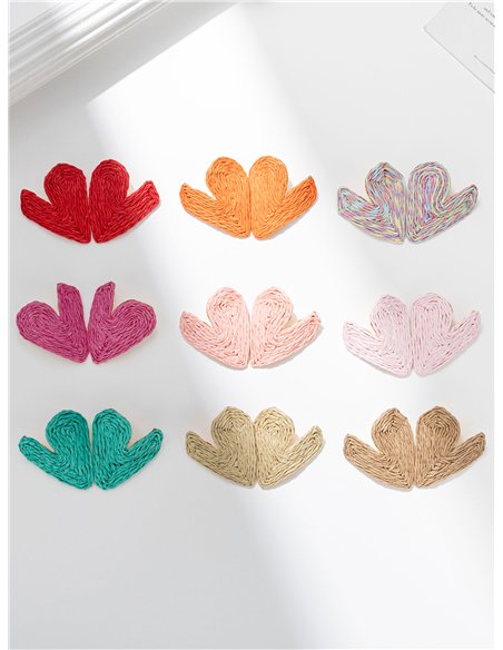 Pendientes pétalo de rafia