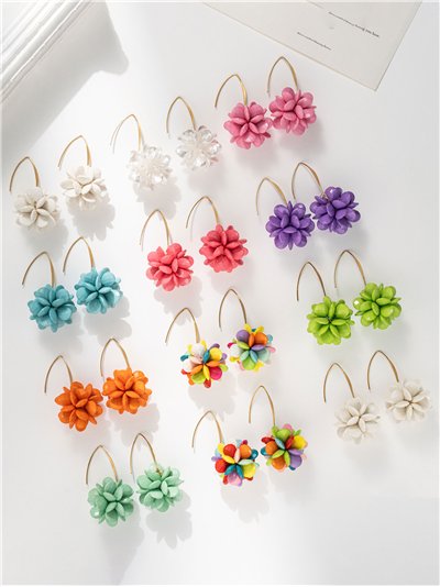 Pendientes flor de pétalos con gancho
