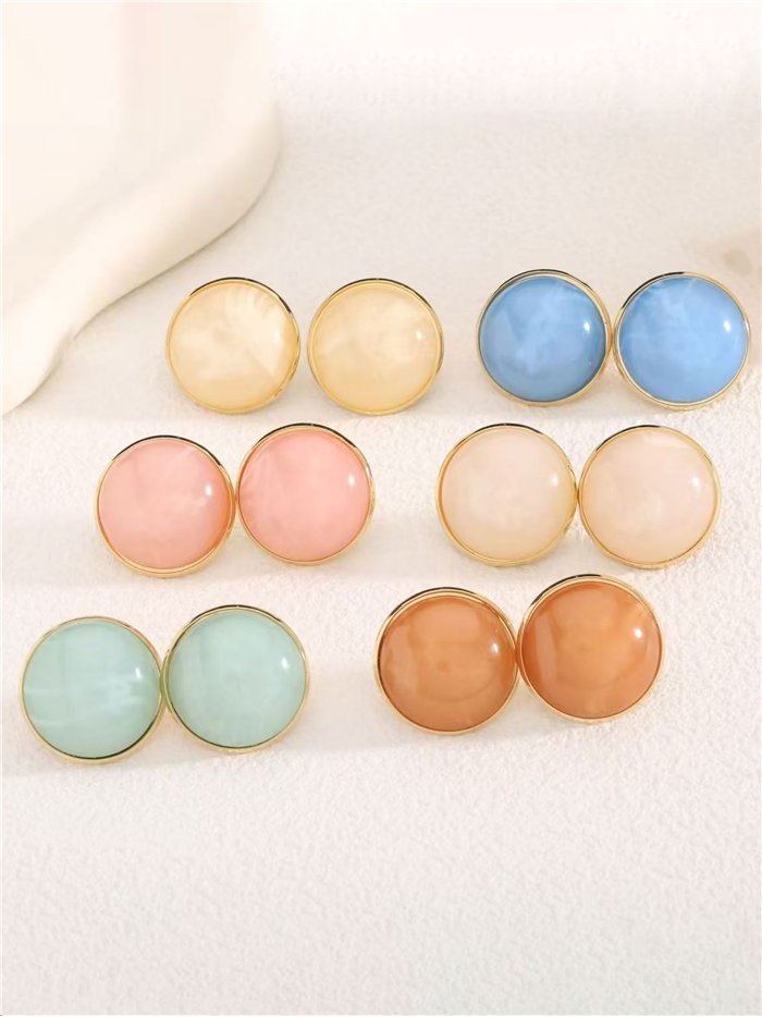 Pendientes redondos de resina