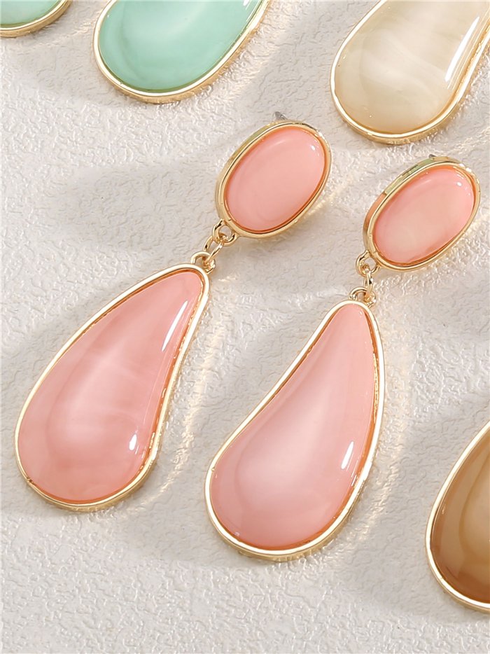 Teardrop resin statement earrings