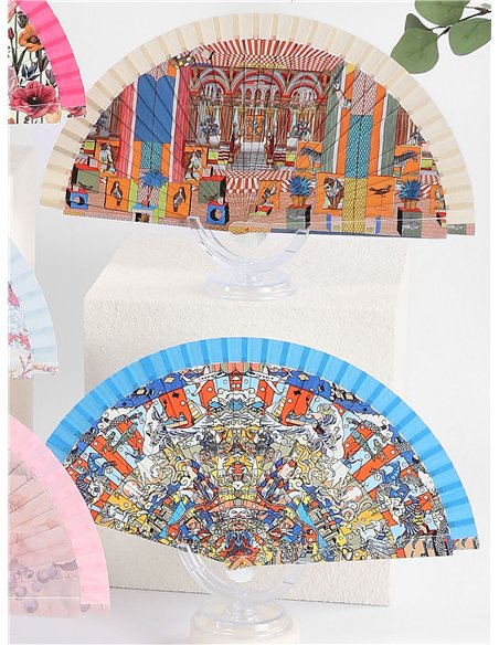 Leque com estampa de colagem artística