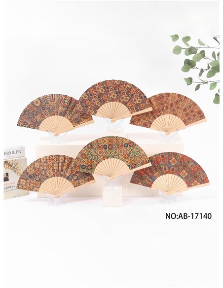 éventail à motif mosaïque