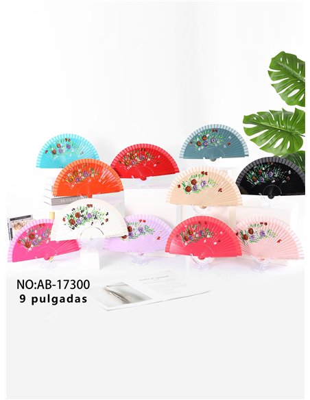 Bouquet de fleurs en éventail décoré