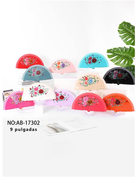 Ventaglio decorato con peonie