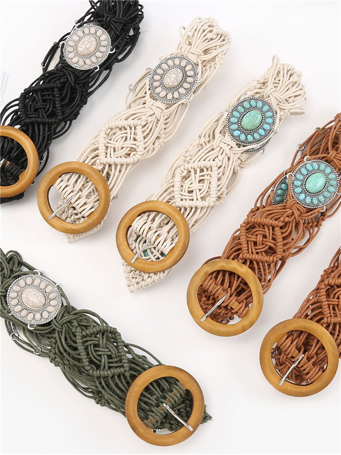 Cinturón macramé con medallón turquesa
