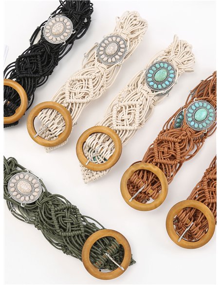 Cinturón macramé con medallón turquesa