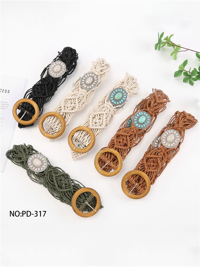 Cinturón macramé con medallón turquesa