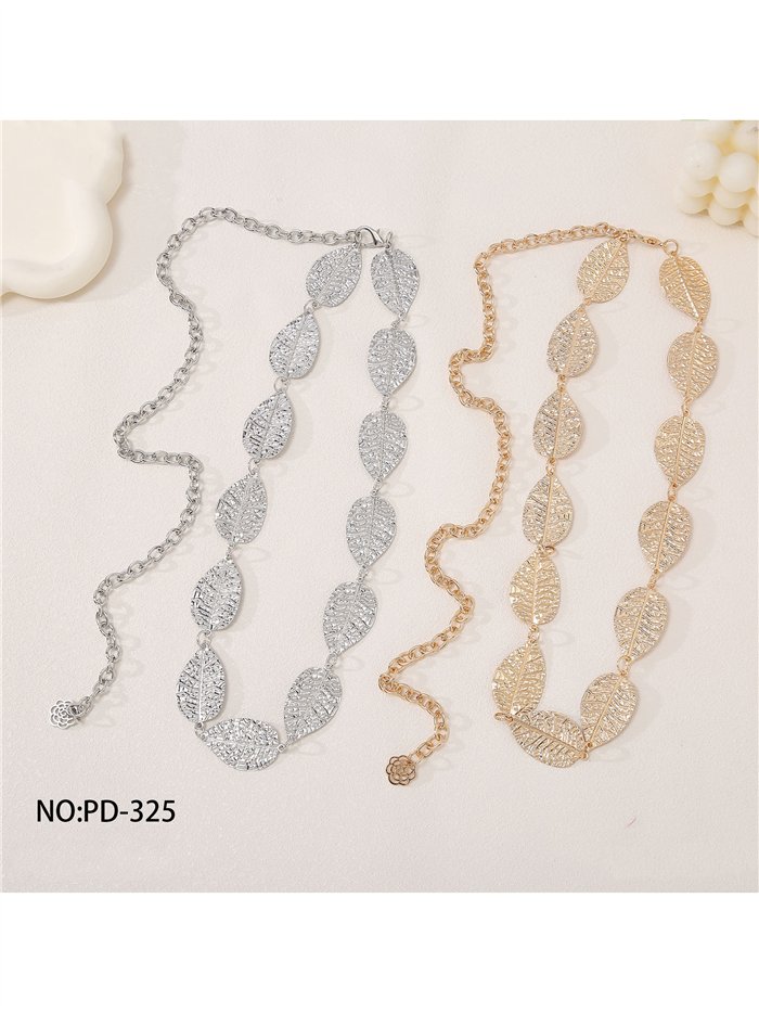 Cinturón cadena de hojas grabadas