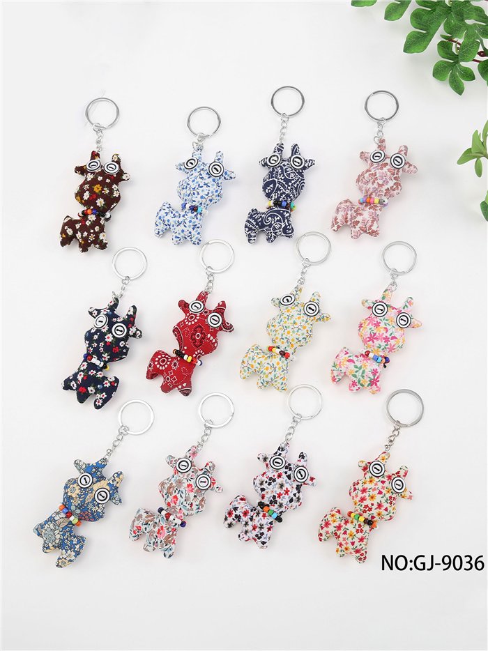 Llavero textil jirafa estampada