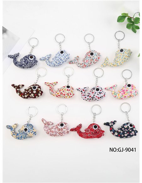 chaveiro têxtil com estampa de baleia