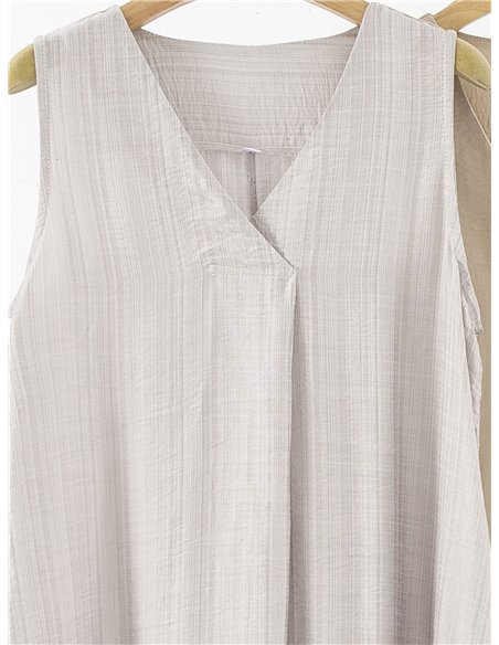 Sleeveless flowy midi dress